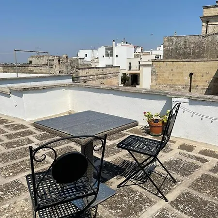 Leone * Castro (Lecce)